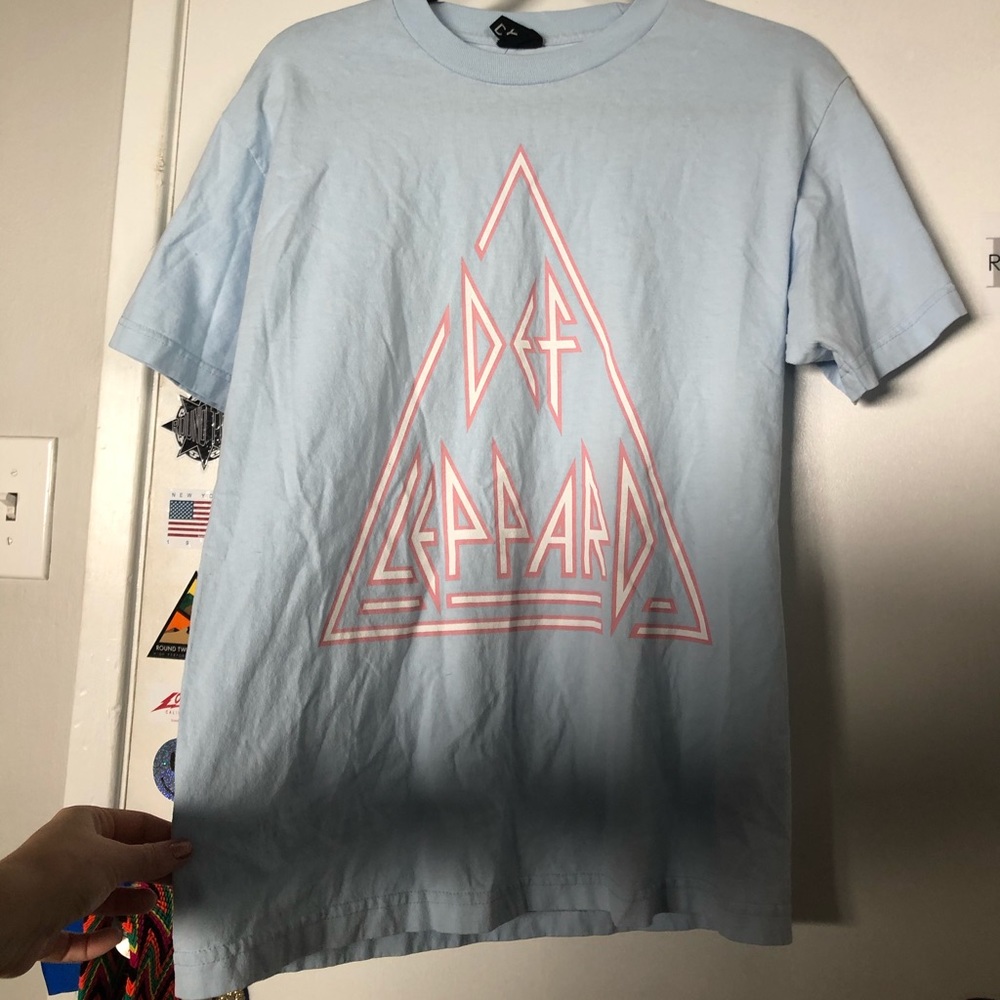 Def Leppard T